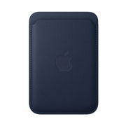 Apple iPhone 16 FineWoven Wallet 3